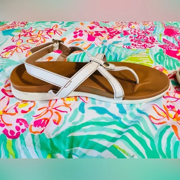 Vionic sandals UIGC 8m - Picture 2 of 3